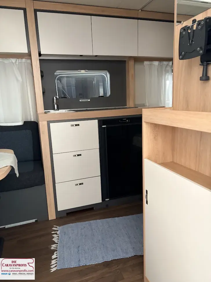 Fahrzeugbild Knaus Sport 450 FU #11