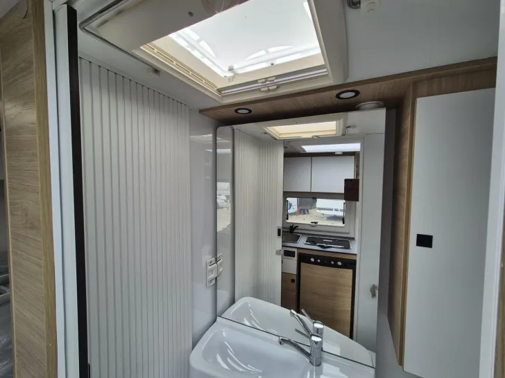 Fahrzeugbild Chausson Teilintegriert S614 First Line Zubehör Paket #15