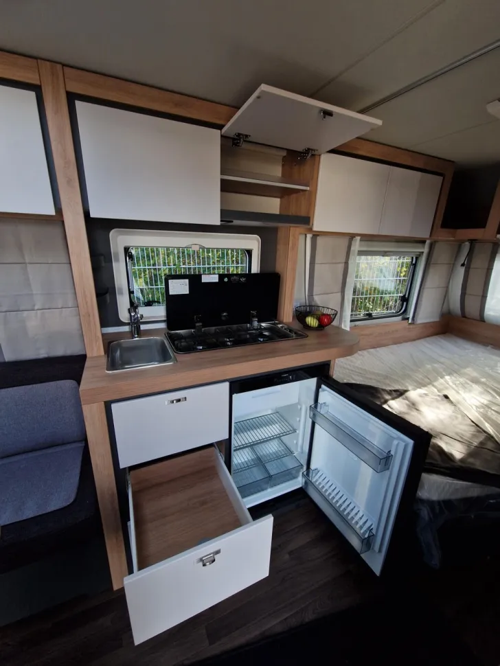 Fahrzeugbild Knaus Sport 450 FU #14
