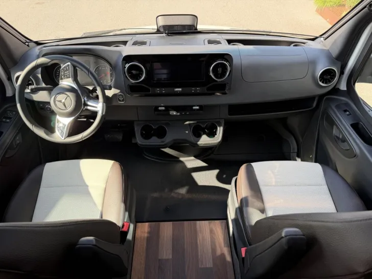 Fahrzeugbild Weinsberg CaraCompact Suite MB EDITION PEPPER 640 MEG #11