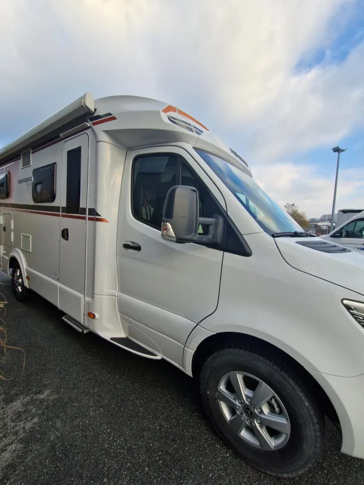 Fahrzeugbild Weinsberg CaraCompact MB EDITION PEPPER 640 MEG #4