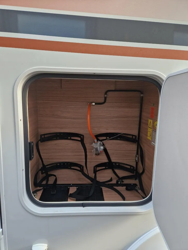Fahrzeugbild Weinsberg CaraCompact MB EDITION PEPPER 640 MEG #8
