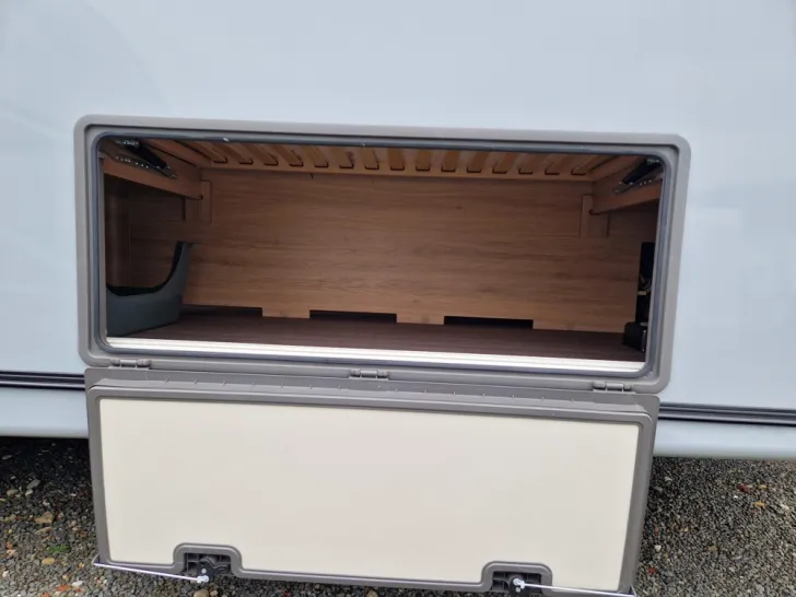 Fahrzeugbild Knaus Südwind 460 EU Black Selection #9