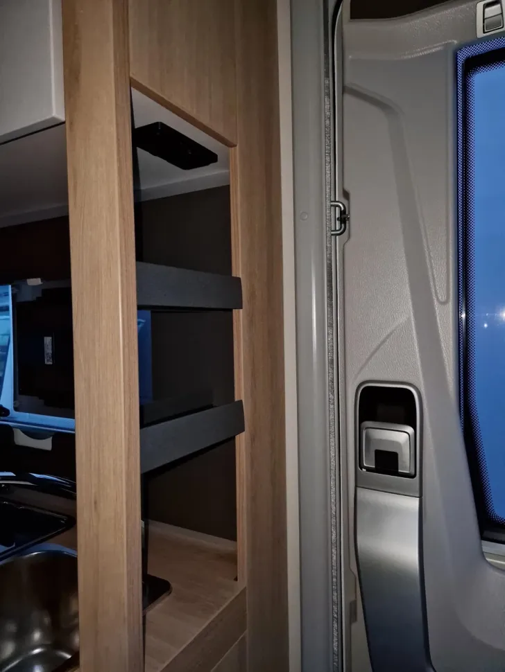 Fahrzeugbild Knaus Sport 460 EU #22