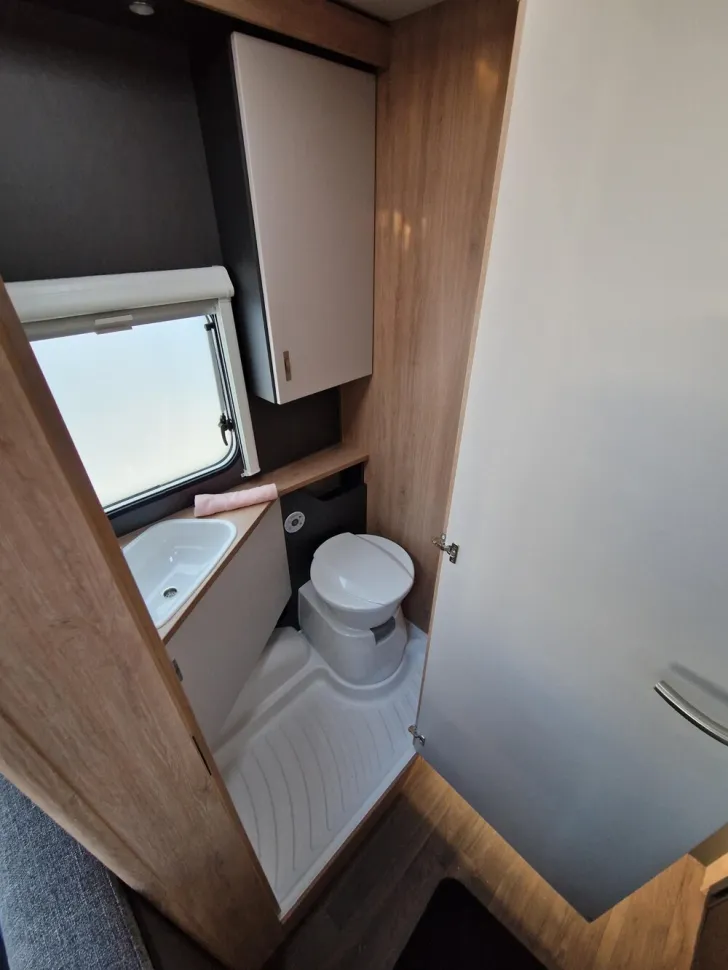 Fahrzeugbild Knaus Sport 420 QD #18