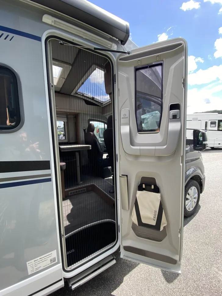 Fahrzeugbild Knaus Van TI VW VANSATION 640 MEG #9