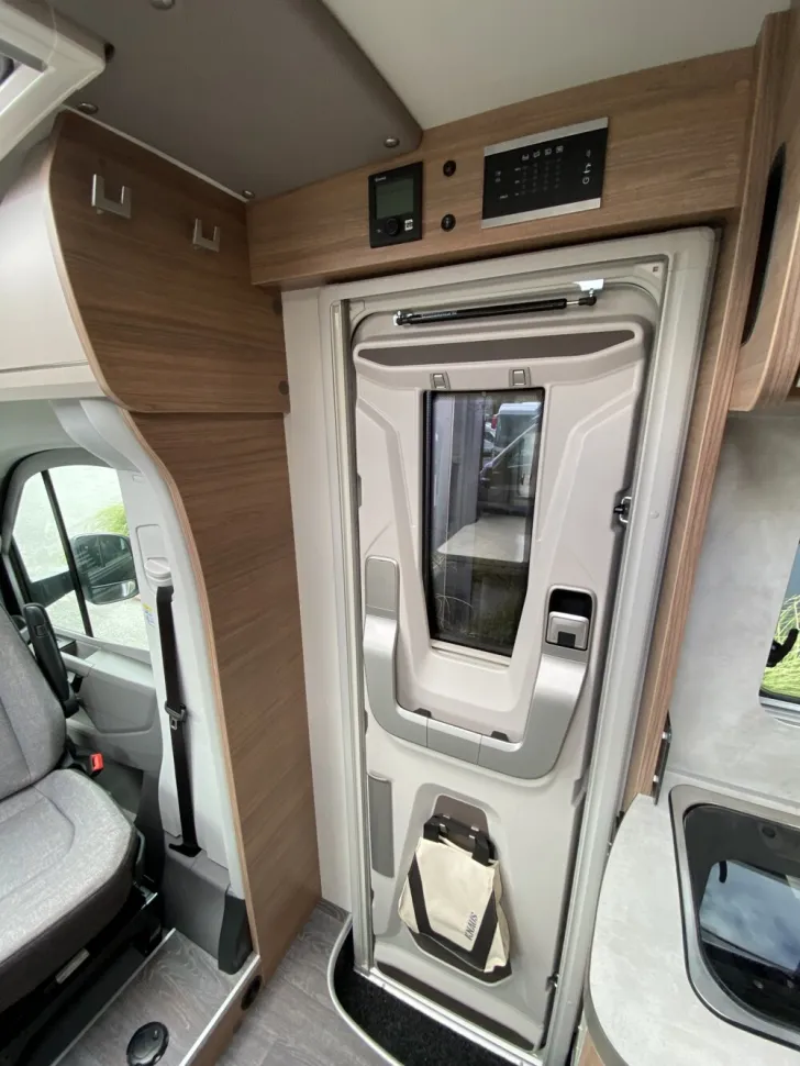 Fahrzeugbild Knaus Van TI VW VANSATION 640 MEG #15