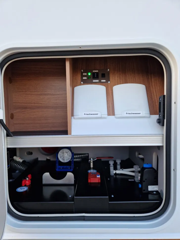 Fahrzeugbild Knaus Sun i 700 LEG #9