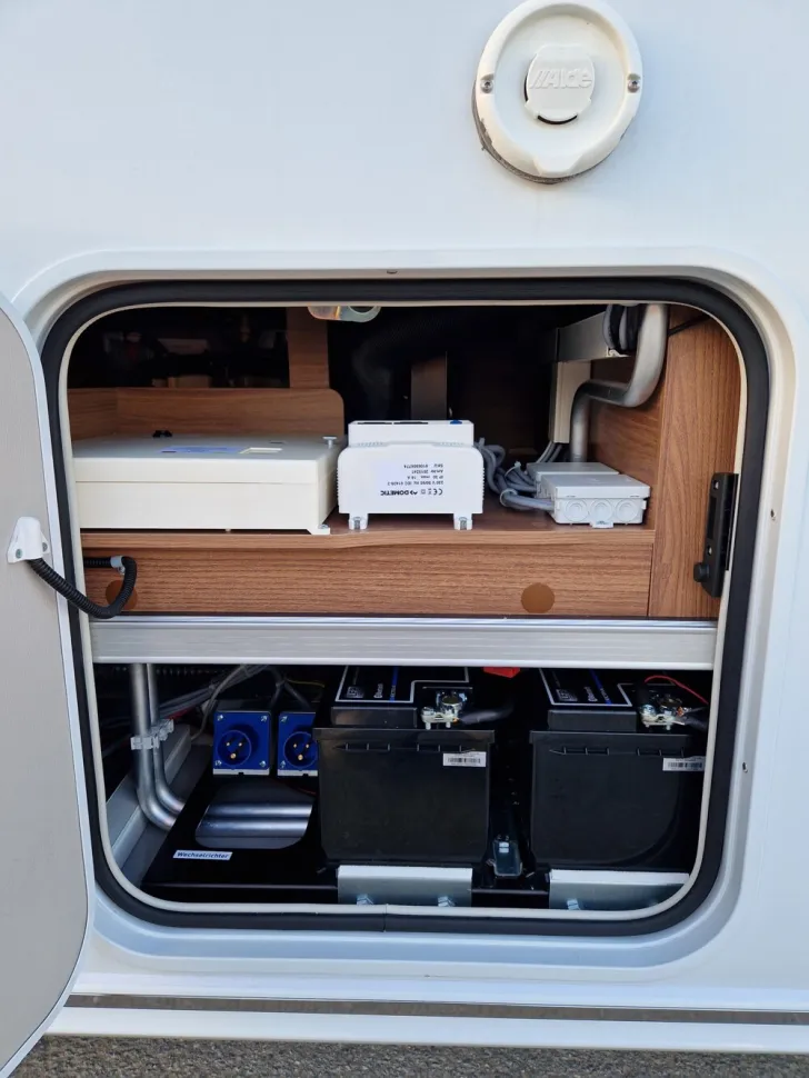 Fahrzeugbild Knaus Sun i 700 LEG #10