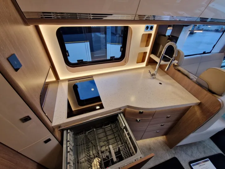 Fahrzeugbild Morelo Empire Liner 110 GSB #23