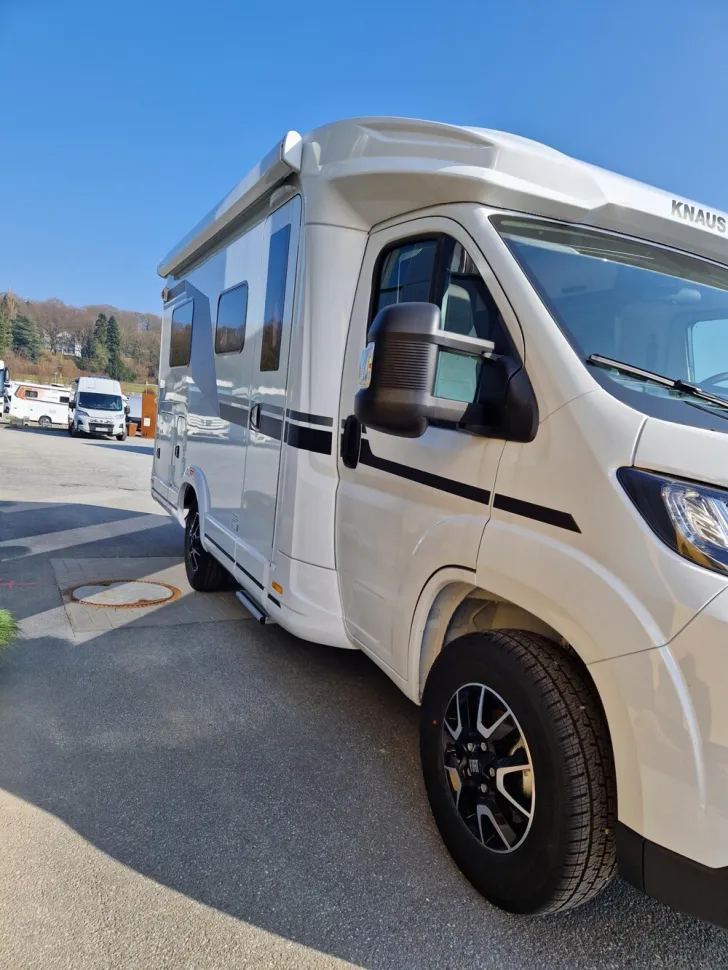 Fahrzeugbild Knaus L!VE TI PLATINUM SELECTION 590 MF #3