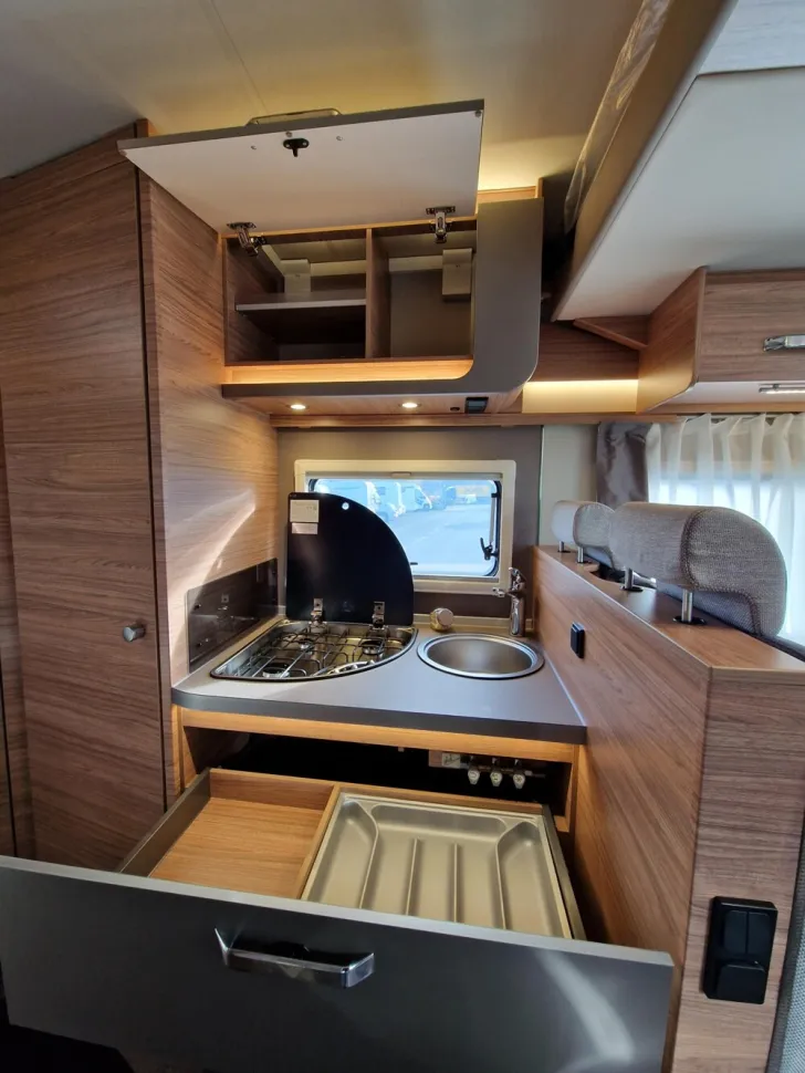 Fahrzeugbild Weinsberg CaraHome 650 MEG #19