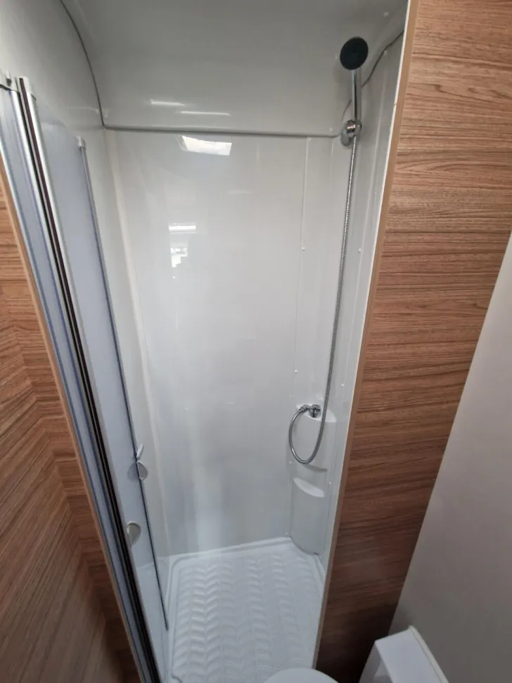 Fahrzeugbild Weinsberg CaraHome 650 MEG #23