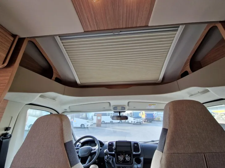 Fahrzeugbild Weinsberg CaraHome 650 MEG #29