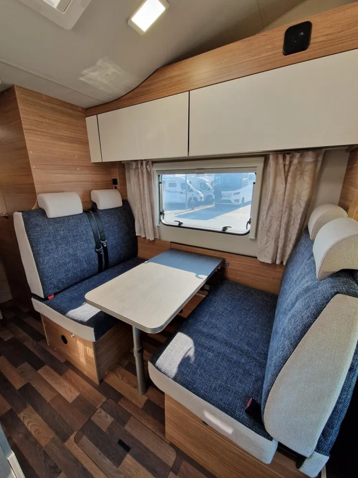 Fahrzeugbild Weinsberg CaraHome 650 DG #13