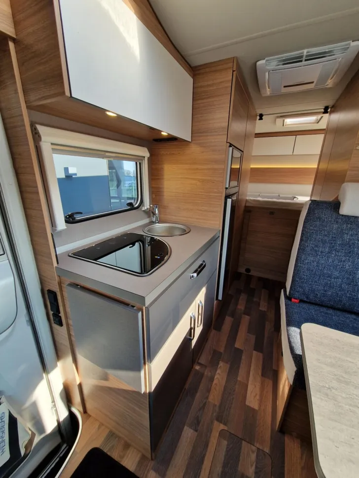 Fahrzeugbild Weinsberg CaraHome 650 DG #15