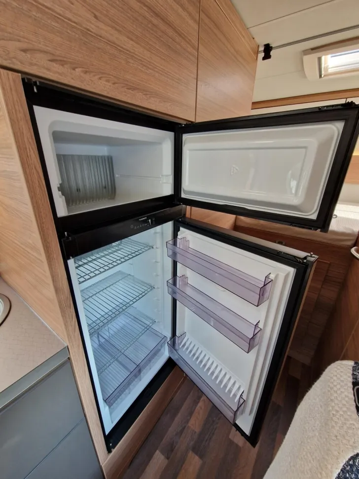 Fahrzeugbild Weinsberg CaraHome 650 DG #20