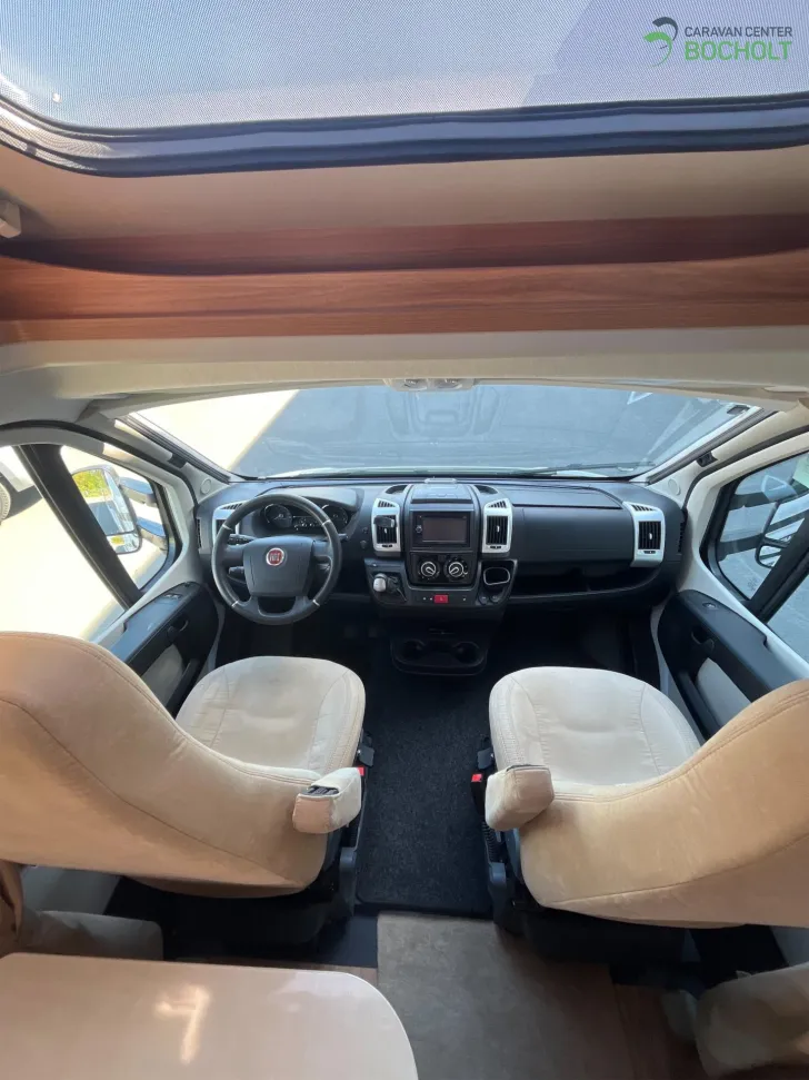 Fahrzeugbild Carado T 447 #8