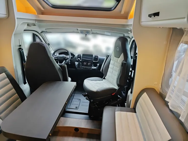 Fahrzeugbild Sunlight Adventure T 68C !!! Sie sparen 8.689,- !!!! #11