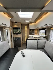Fahrzeugbild Niesmann + Bischoff Flair 880 LE #7