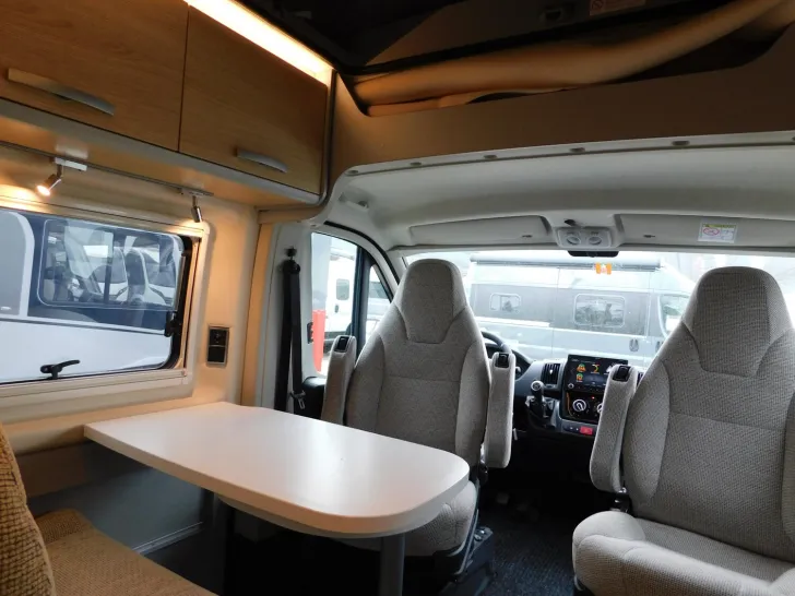 Fahrzeugbild Hymer Free 600 70-years-Race mit Racing-Stoßfänger ! #12