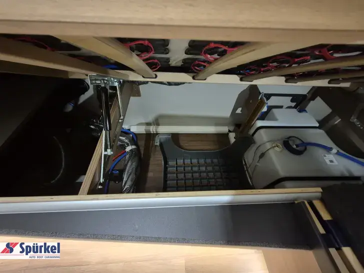 Fahrzeugbild Knaus Azur 500 EU *2.000 kg*Komfortbett*Dusche* #26