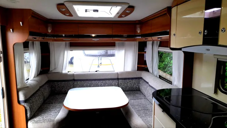 Fahrzeugbild LMC Maestro 552 D Mover, Vorzelt,Doppelbett #3