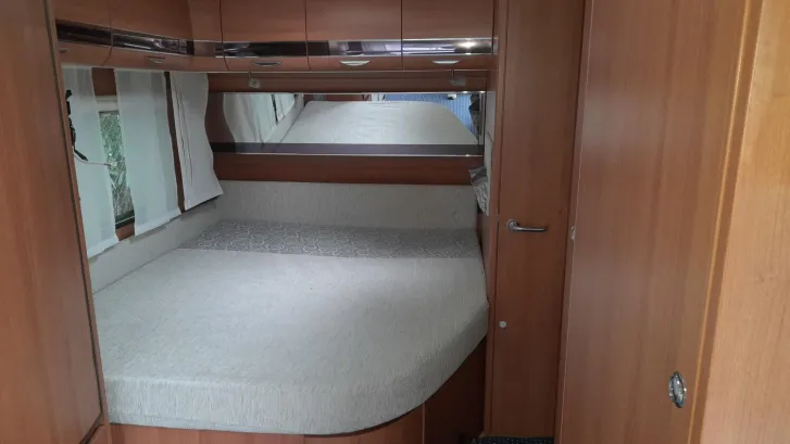 Fahrzeugbild LMC Maestro 552 D Mover, Vorzelt,Doppelbett #4