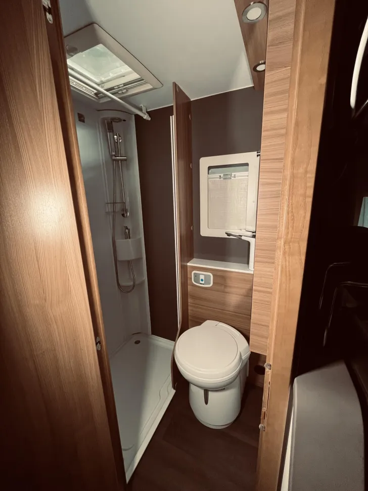 Fahrzeugbild Adria Coral XL Axess A 600 DP #18