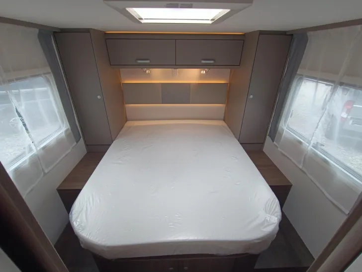 Fahrzeugbild Carado T 459 H 140PS Schalter, Hubbett, Voll LED #33