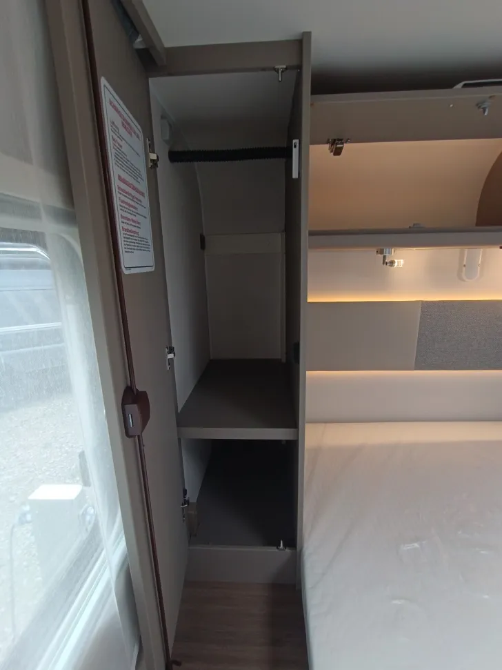Fahrzeugbild Carado T 459 H 140PS Schalter, Hubbett, Voll LED #34