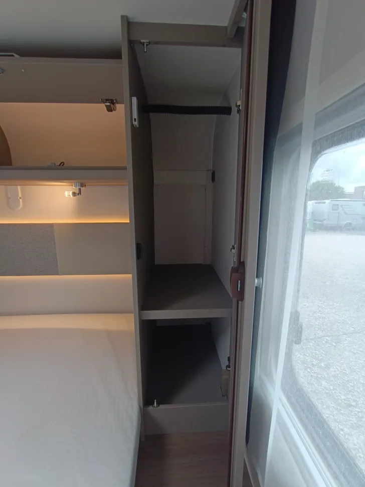 Fahrzeugbild Carado T 459 H 140PS Schalter, Hubbett, Voll LED #35