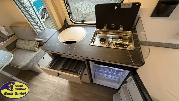 Fahrzeugbild Hymer Eriba Touring 542 Nugget Gold #13