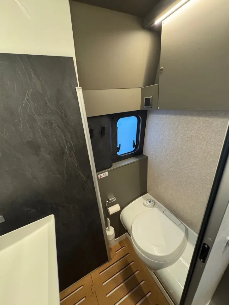 Fahrzeugbild Hymer Grand Canyon S 700 MWST ausweisbar, Aufstelldach #16