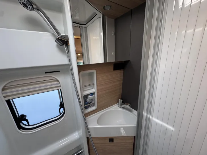 Fahrzeugbild Malibu Van comfort GT skyview 640 LE Fiat #23