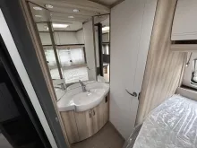 Fahrzeugbild Hobby De Luxe 460 UFe #9