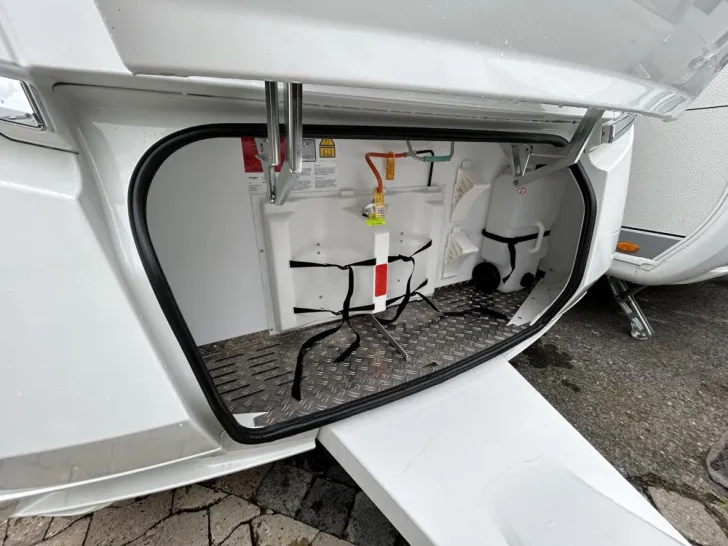 Fahrzeugbild Fendt Tendenza 465 SFB #19