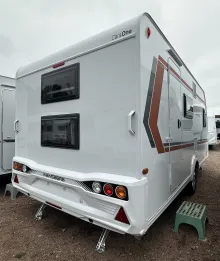 Fahrzeugbild Weinsberg CaraOne 500 FDK Garagentür #5