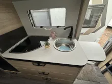 Fahrzeugbild Weinsberg CaraOne 500 FDK Garagentür #15