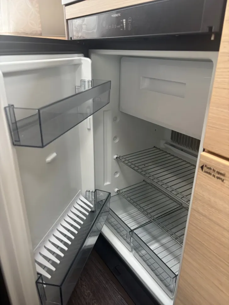 Fahrzeugbild Weinsberg CaraCito 390 QD *Cara Cito-Paket* #11