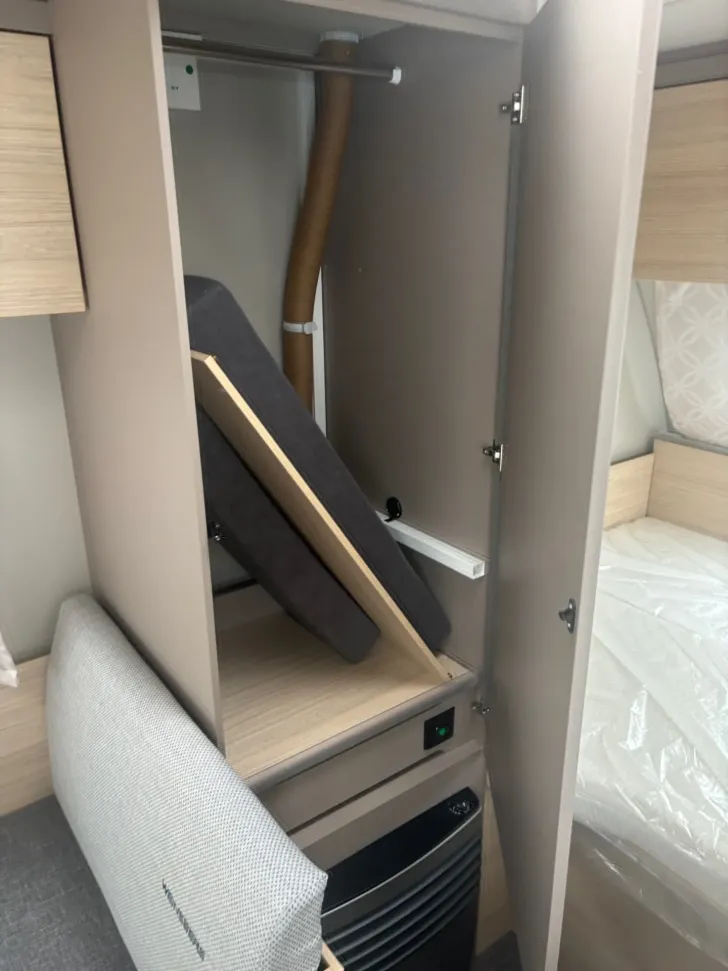 Fahrzeugbild Weinsberg CaraCito 390 QD *Cara Cito-Paket* #13