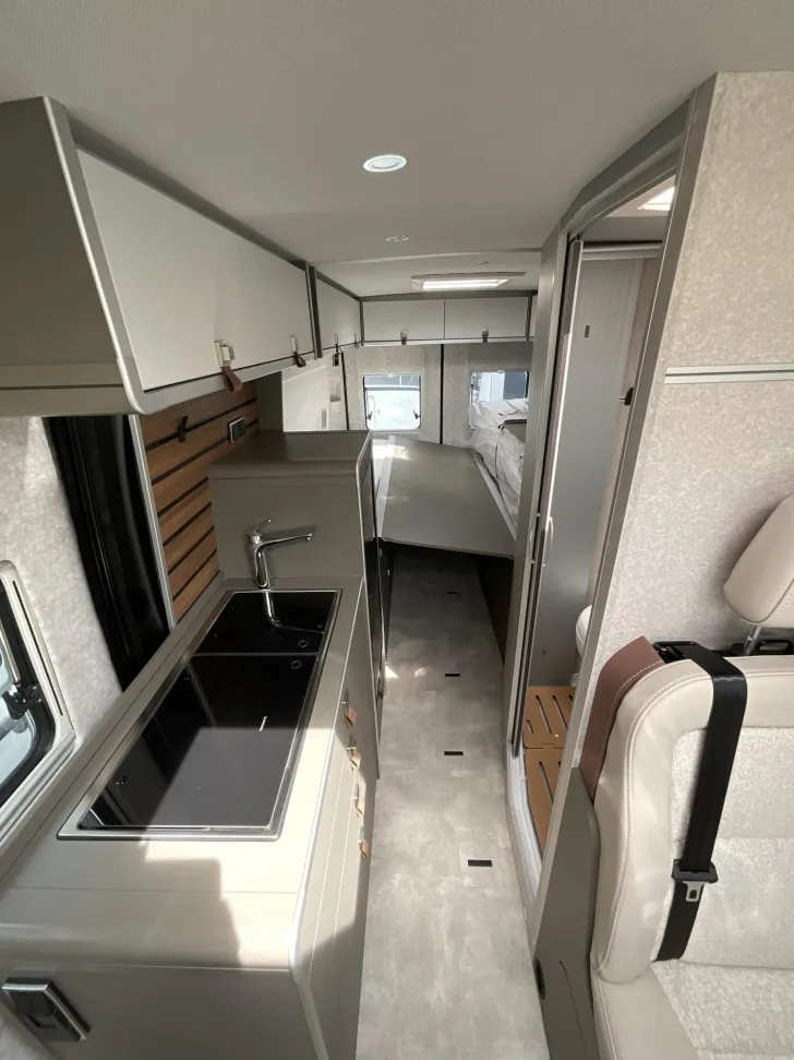 Fahrzeugbild Hymer Yellowstone 640 #6