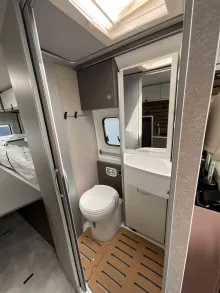 Fahrzeugbild Hymer Yellowstone 640 #7