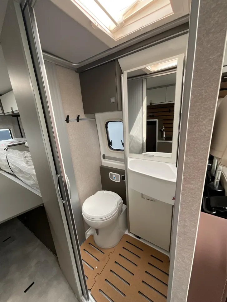 Fahrzeugbild Hymer Yellowstone 640 #7
