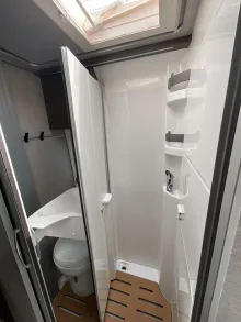 Fahrzeugbild Hymer Yellowstone 640 #8