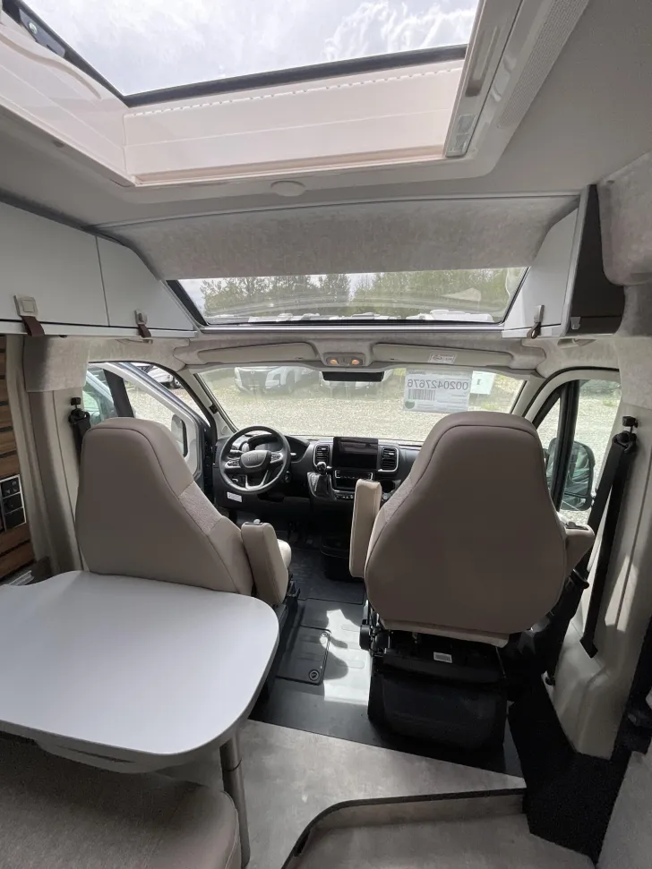Fahrzeugbild Hymer Yellowstone 640 #9