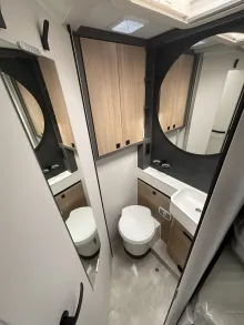 Fahrzeugbild Hymer B-Klasse MC I 680 Solar, Autark, Dachklima, GFK #8