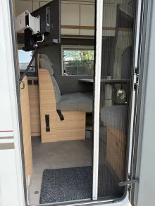 Fahrzeugbild Dethleffs Just Camp TE741EB Dog Liner #7