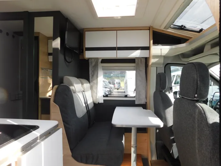 Fahrzeugbild Dethleffs Globebus Go T 15 Autom.,SAT+TV,Markise,AHK #7