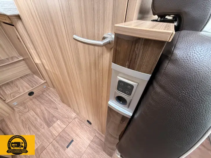 Fahrzeugbild Knaus Sun TI MEG 650 Platinum Selection #AHK #33
